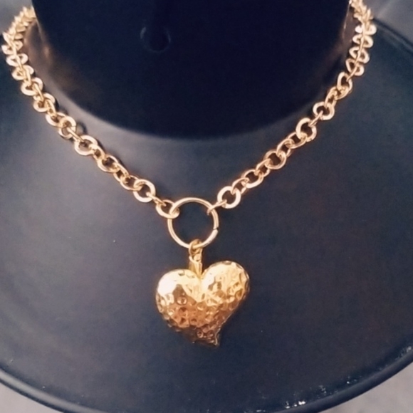 Gold Heart Choker Chain Necklace - Picture 1 of 1